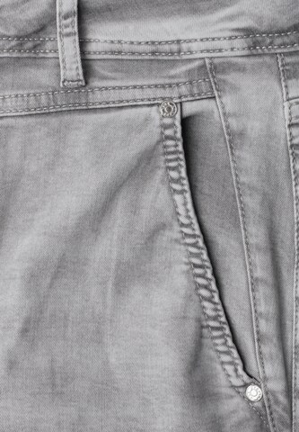 STREET ONE Loosefit Jeans in Grau