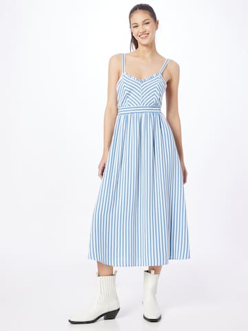 Robe 'Kiki' ABOUT YOU en bleu : devant