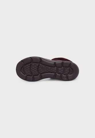 SKECHERS Botki sznurowane 'ON-THE-GO ENCORE - MAISIE' w kolorze czerwony