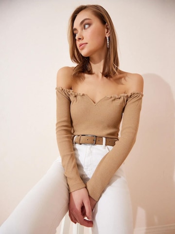 Happiness İstanbul Shirt in Beige: voorkant