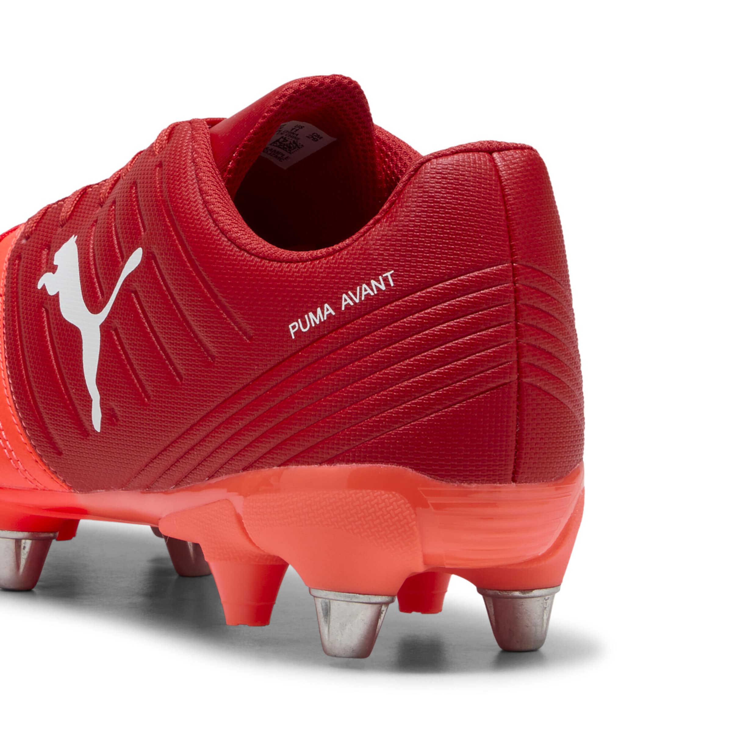 PUMA Soccer shoe 'Avant' in Red