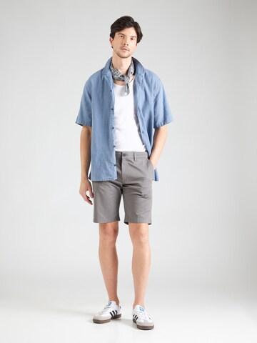regular Pantaloni chino di s.Oliver in grigio