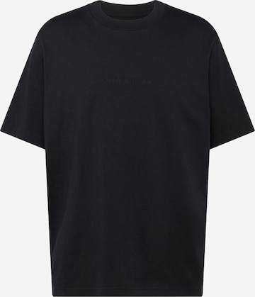 Tricou de la Abercrombie & Fitch pe negru: față