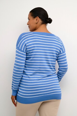 Pullover 'Malan' di KAFFE CURVE in blu