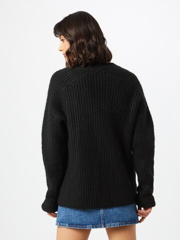 ABOUT YOU Sweater 'Valeska' in Black