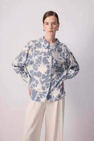 Touche Prive Traditional shirt in Grey: front