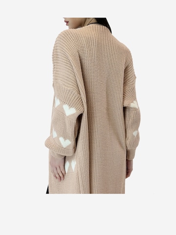 Elara Strickmantel in Beige