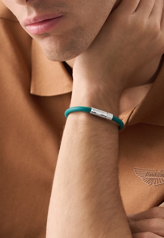 Bracelet Aston Martin en vert : devant
