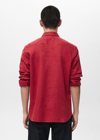 MANGO MAN Regular fit Button Up Shirt 'Avispa-h' in Red