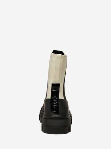 ONLY - Botas chelsea 'Tola' em branco