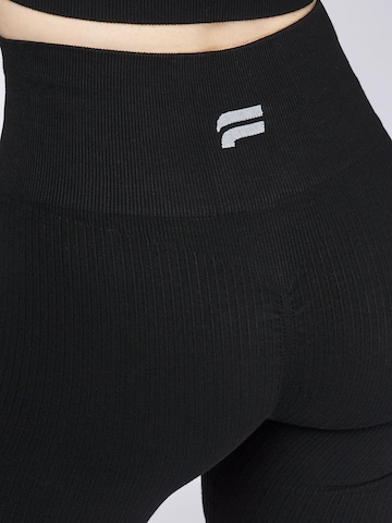 Fortex Fitness Skinny Leggings 'Essential Seamless Shorts' in Zwart
