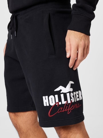 HOLLISTER Normální Kalhoty – černá