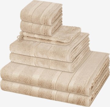 Cawö Towel 'Noblesse' in Brown: front