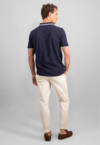Tricou de la FYNCH-HATTON pe albastru