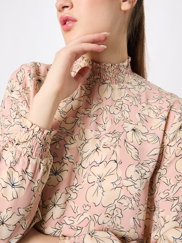 VILA Blouse 'Dotties' in Pink