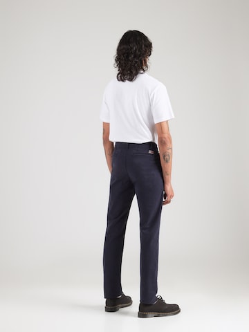 Slimfit Pantaloni eleganți 'MOS' de la NAPAPIJRI pe albastru: spate