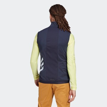 Gilet de sport 'TERREX Xperior' ADIDAS TERREX en bleu