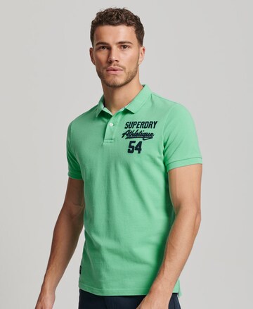T-Shirt Superdry en vert : devant