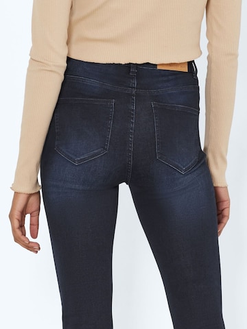 Noisy may Skinny Jeans 'Callie' in Zwart