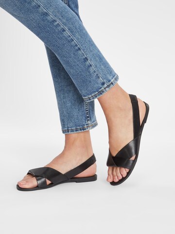 Sandalo 'TIA' di VAGABOND SHOEMAKERS in nero: frontale