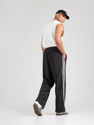ADIDAS ORIGINALS Loosefit Nadrág - fekete