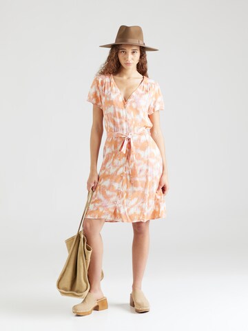 SOAKED IN LUXURY - Vestido camisero 'Dusine' en naranja