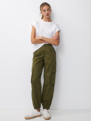 Pull&Bear Tapered Cargohose in Grün