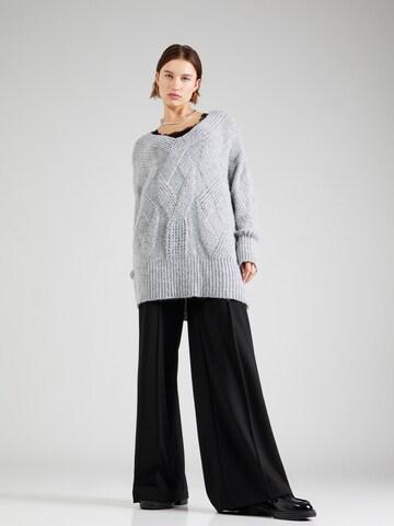 Guido Maria Kretschmer Women Sweater in Grey