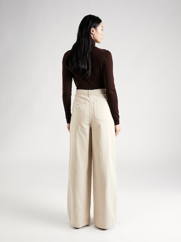 Lee Wide leg Pleat-Front Pants in Beige