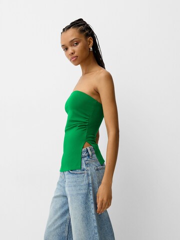 Top di Bershka in verde