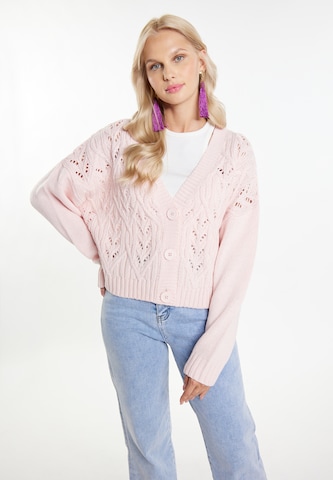 Geacă tricotată 'Eyota' de la IZIA pe roz: față