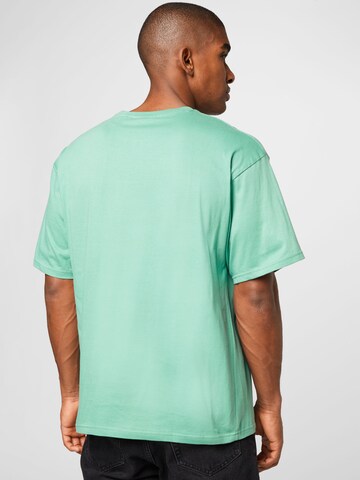 NU-IN Тениска в зелено