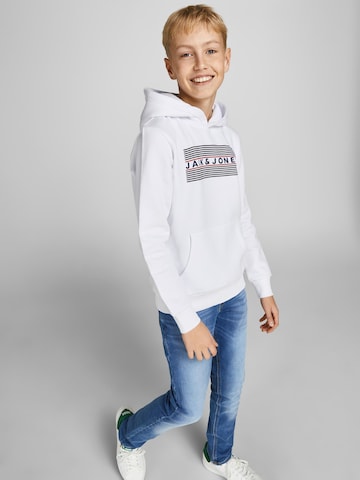 Jack & Jones Junior جينز مضبوط كنزة رياضية بلون أبيض