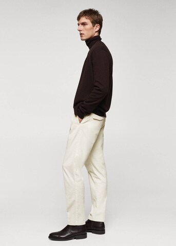 Regular Pantalon MANGO MAN en beige