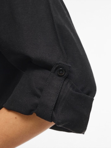 VILA - Blusa en negro