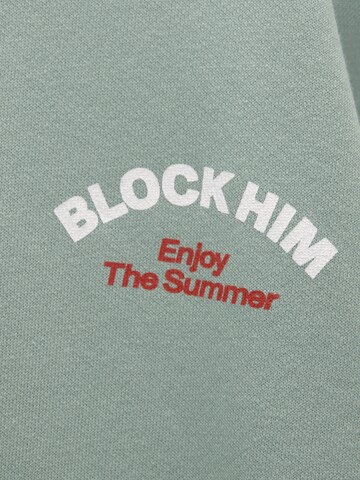Pull&Bear Sweatshirt in Grün