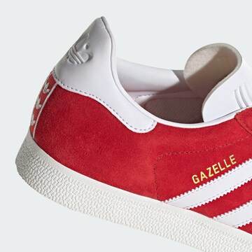 ADIDAS ORIGINALS Низкие кроссовки 'Gazelle' в Красный