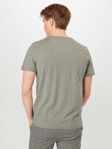 Lyle & Scott T-shirt i grå