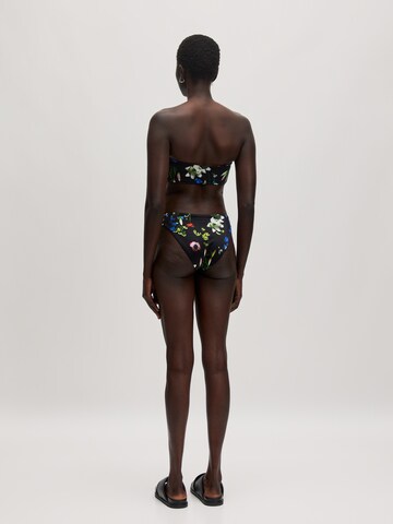 Fascia Top per bikini 'Osia' di EDITED in nero