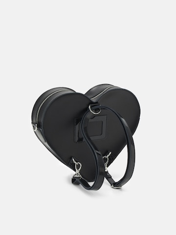 juoda Dr. Martens Kuprinė