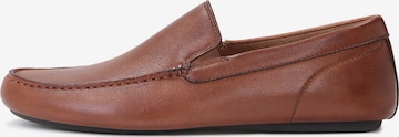 Kazar Moccasin in Brown: front