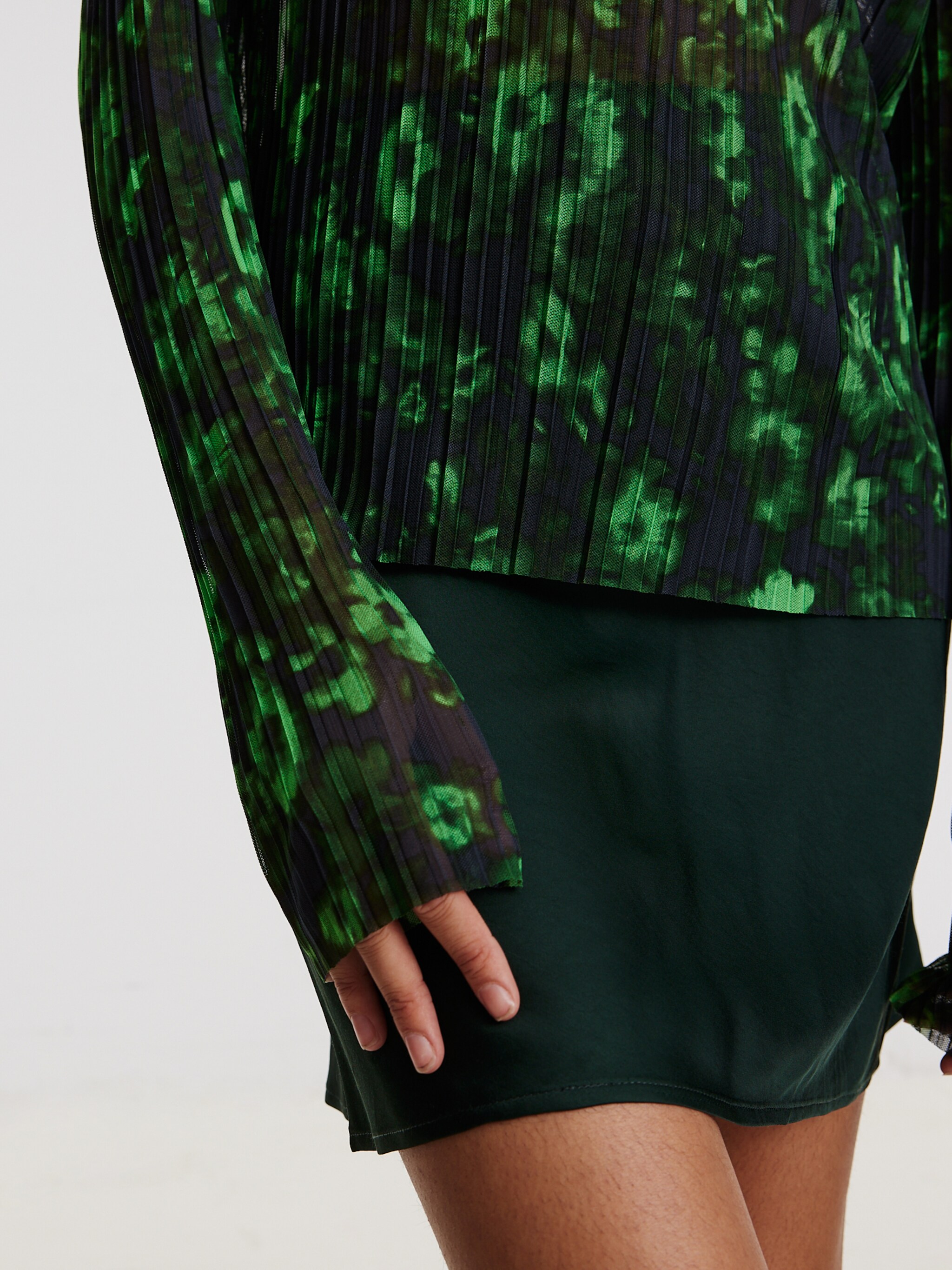 EDITED Producten Shirt 'Querida' Groen