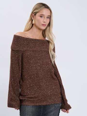 Influencer Sweter w kolorze brązowy: przód