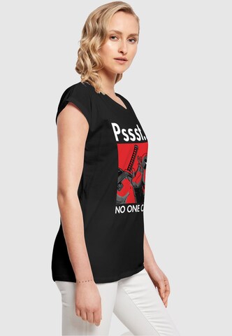 ABSOLUTE CULT Shirt 'Deadpool - No One Cares' in Zwart