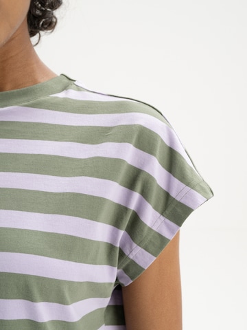 T-shirt 'MADHU' MELA en vert