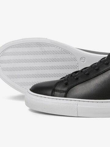 JACK & JONES Sneakers laag 'Corey' in Zwart