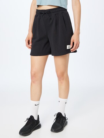 Jordan Regular Shorts in Schwarz: predná strana