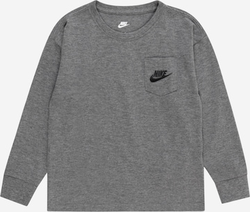 Nike Sportswear Shirt in Grey: front