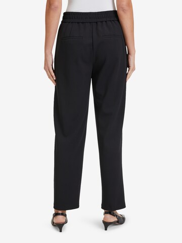 regular Pantaloni con pieghe di Betty Barclay in nero