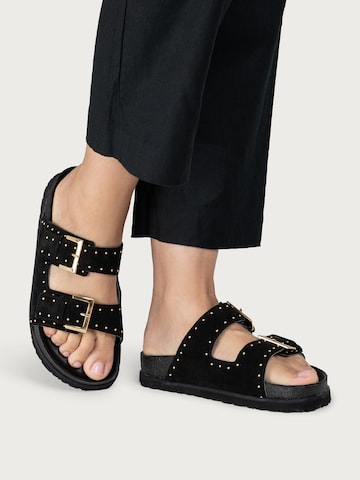 Zoccoletto di VITAFORM in nero: frontale